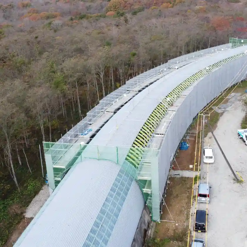 （一）泉ヶ岳公園線泉ヶ岳スノーシェルター改修工事（その２）