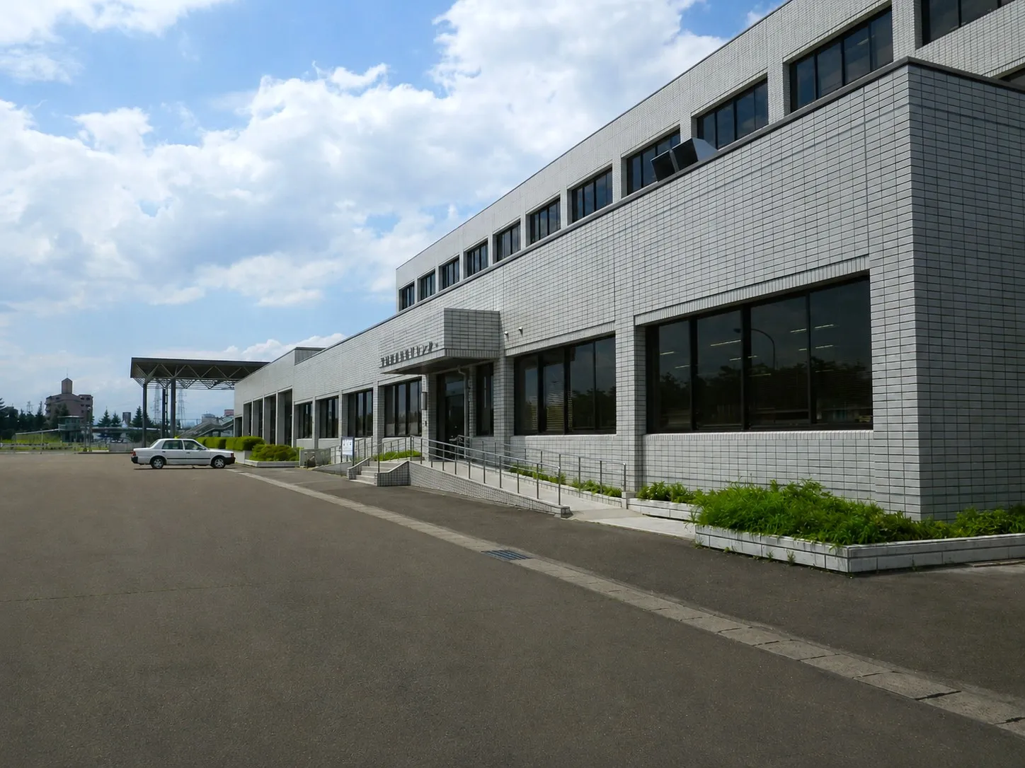 宮城県運転免許センター外壁修繕工事